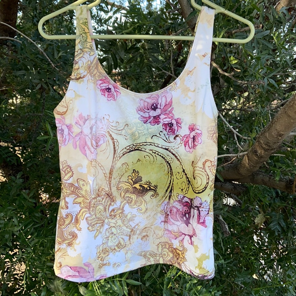 Creme floral spandex tank top with shelf bra